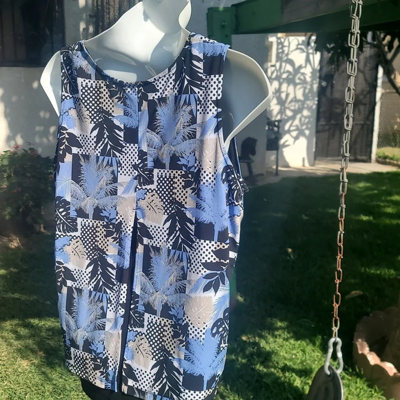 CHRISTOPHER & Banks xl double layer tank top black white blue leaves polka dots - Picture 5 of 6